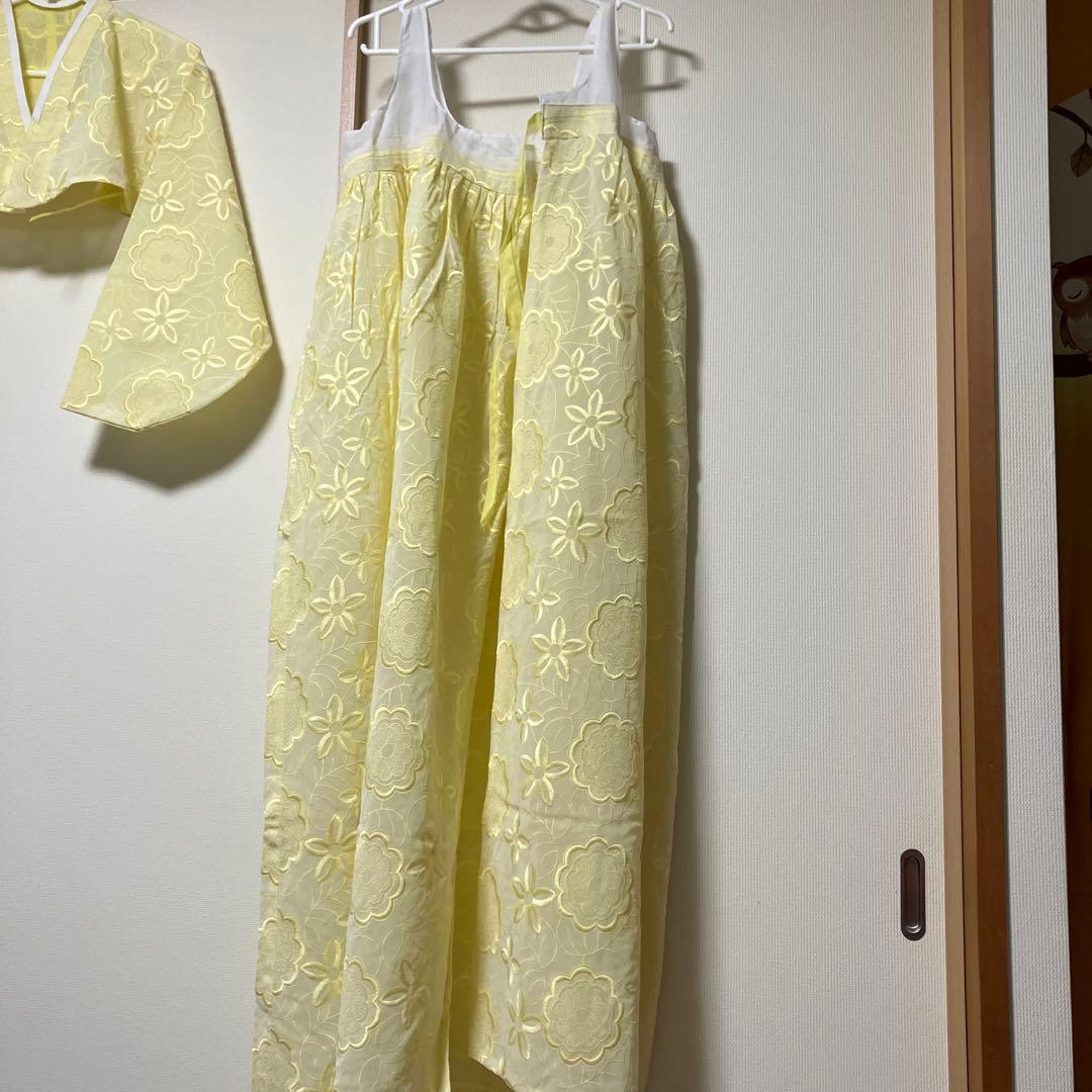 チマチョゴリ　オッコルムなし　淡いイエロー　レース花柄　黄色　韓服