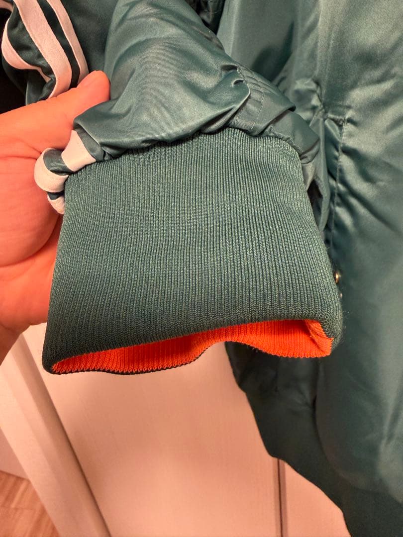 adidas originals ADILENIUM ボンバージャケット