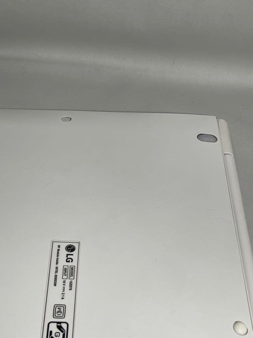 (￼ジャンク)LG 15Z970 i5-7200U 8GB