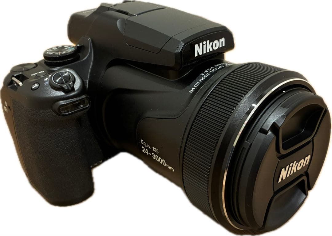 【ほぼ新品】【1月4日まで】Nikon COOLPIX P1100