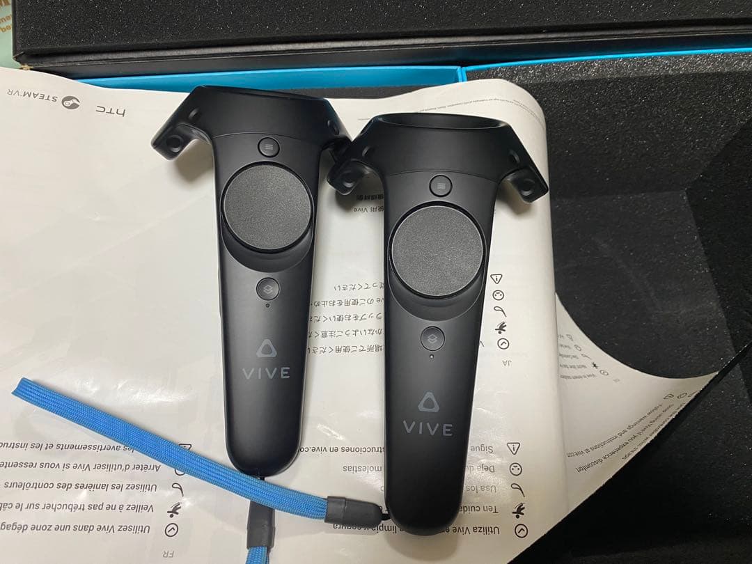 HTC VIVE VRヘッドセット