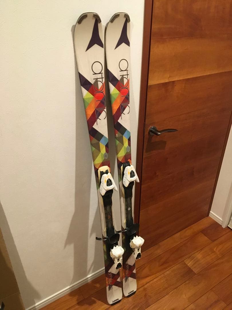 アトミック　スキー 板　152cm