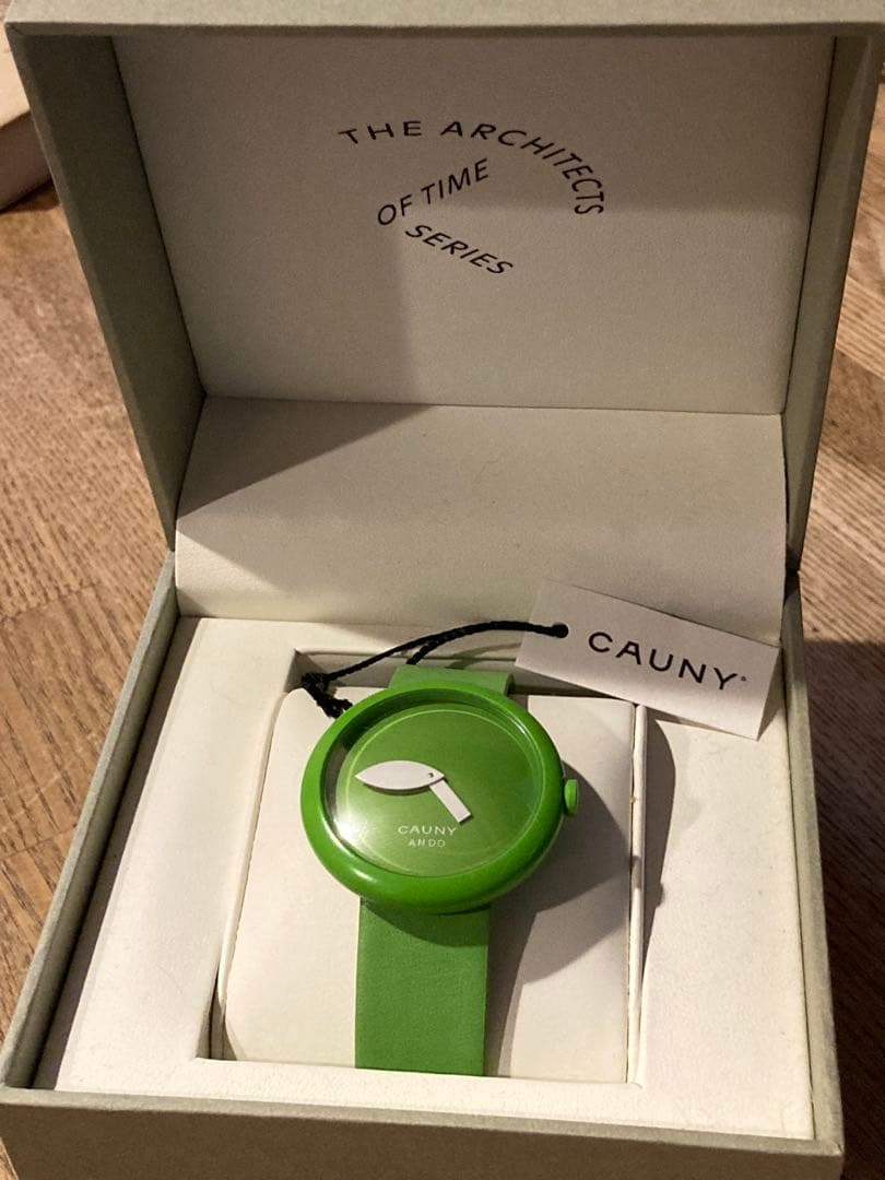 安藤忠雄デザイン時計CAUNY CTA002