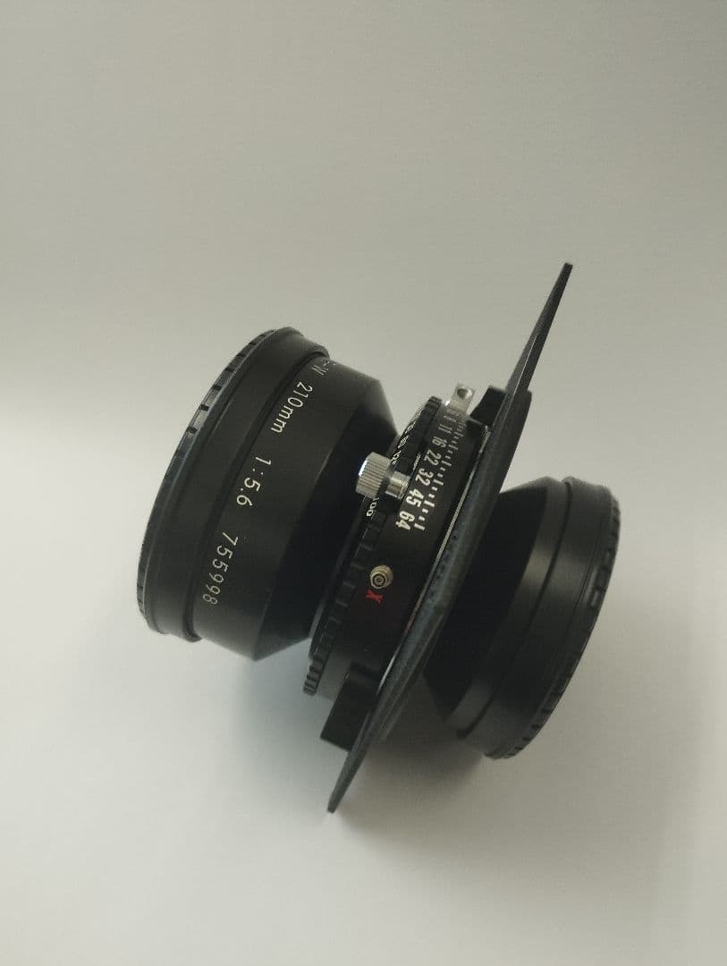 NIKON　蛇腹カメラ用レンズ　NIKKOR-W 210mm 1:56