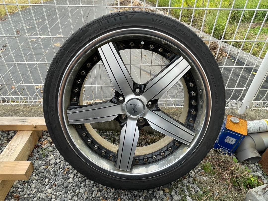 19インチ ホイールセット トラフィックスター