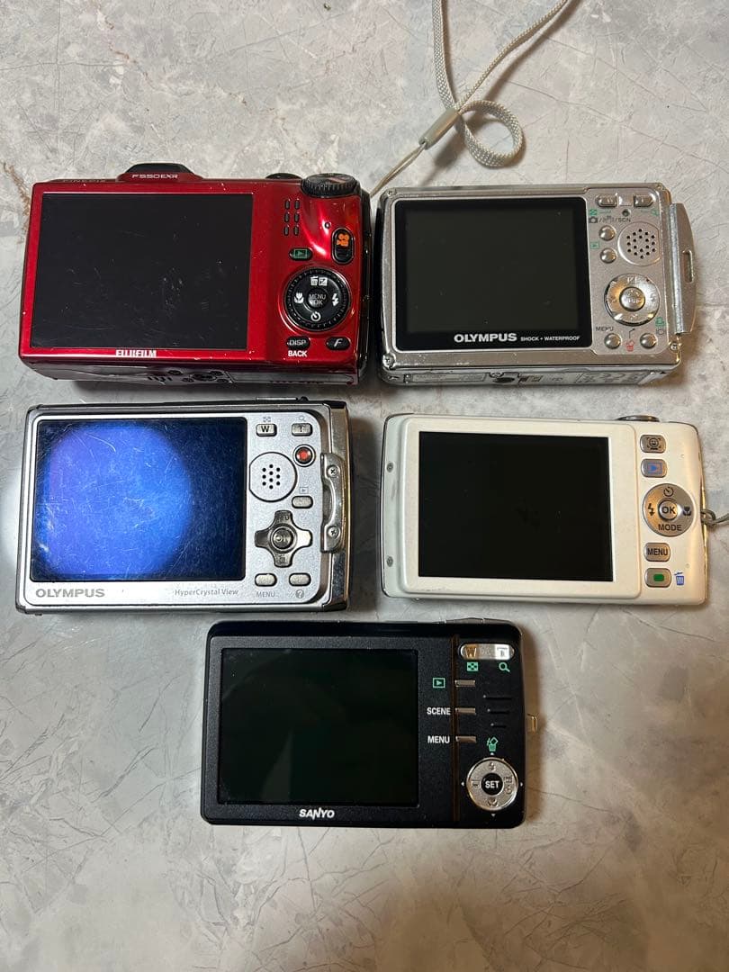 コンパクトデジカメ5台まとめ売り（ジャンク品）