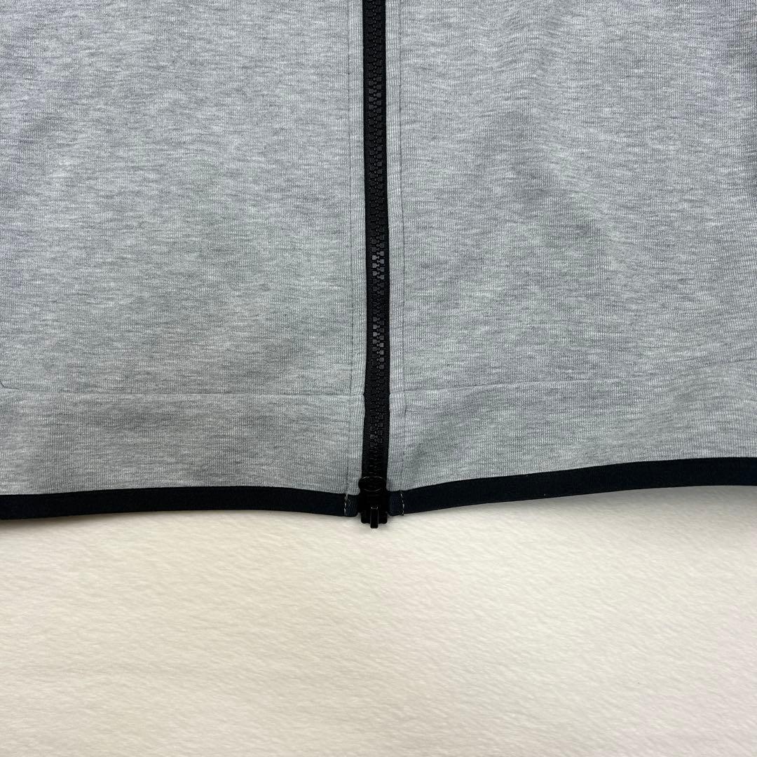 b1608【NIKE】パーカー　TECH FLEECE FULLZIP　グレー