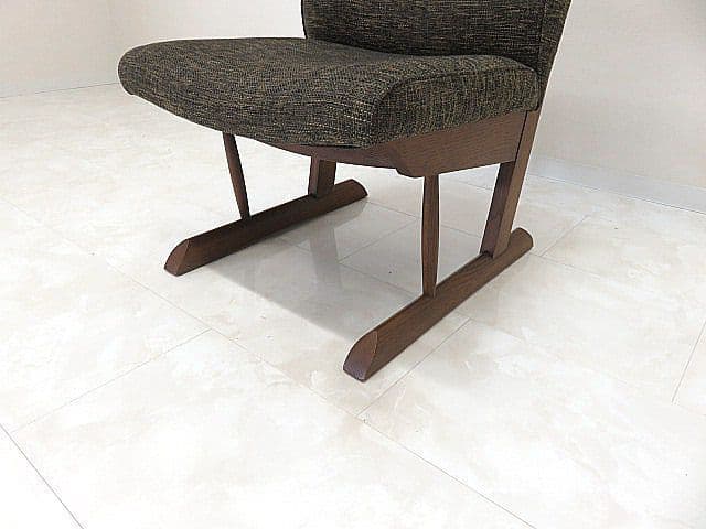 展示品　HIDA飛騨産業 キツツキ カヤ　オーク材 ダイニングチェア　LDチェア