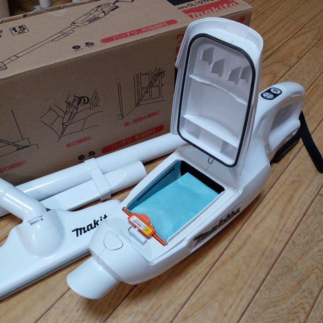 マキタ10.4V充電式クリーナーCL107FD 及びバッテリー、新品充電器付