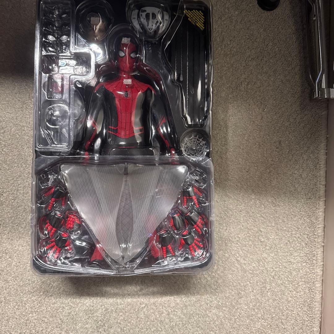 ホットトイズ　スパイダーマン アップグレードスーツ フィギュア
