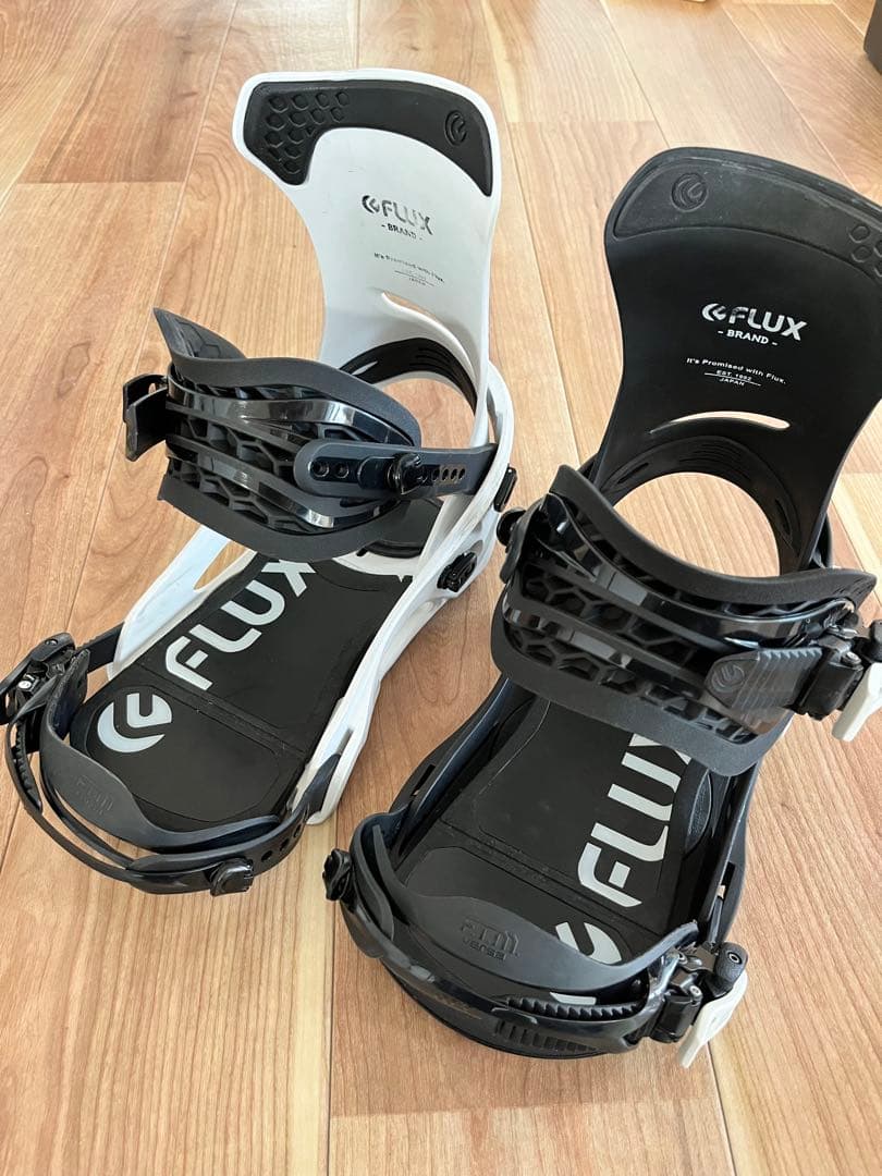 19-20 FLUX DS ビンディング ホワイト/ブラックMサイズ【外箱あり】