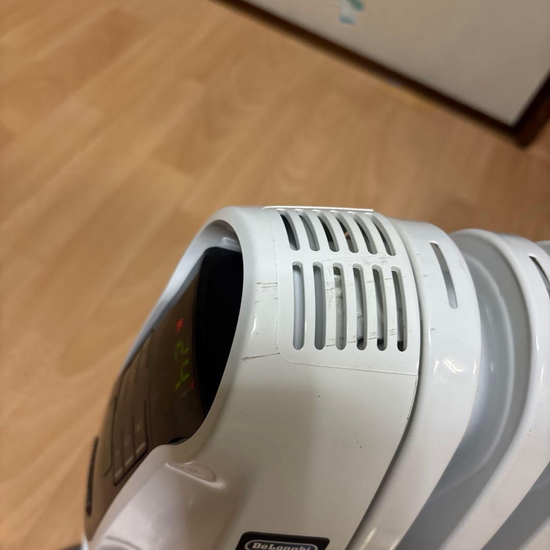 プ*ナ様 電気ヒーター Delonghi ミニオイルヒーターNJO505E