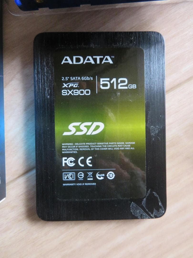 内蔵型SSD ADATA 2.5 SATA SSD 512GB(ASX900S3-512GM)