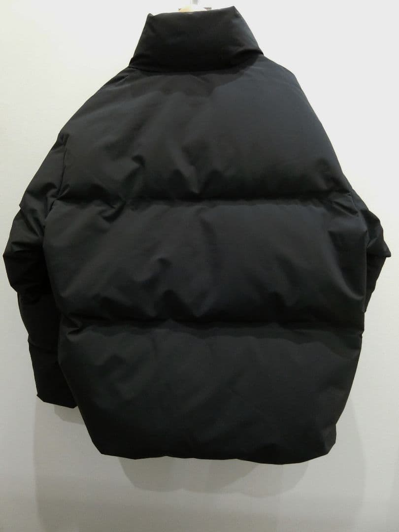 UNIQLO シームレスダウンジャケット ブラック L 481608　ユニクロ