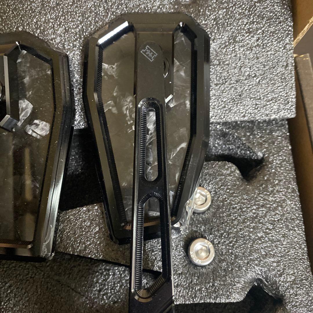 カーボン柄ミラーブラック(フォージドタイプ)