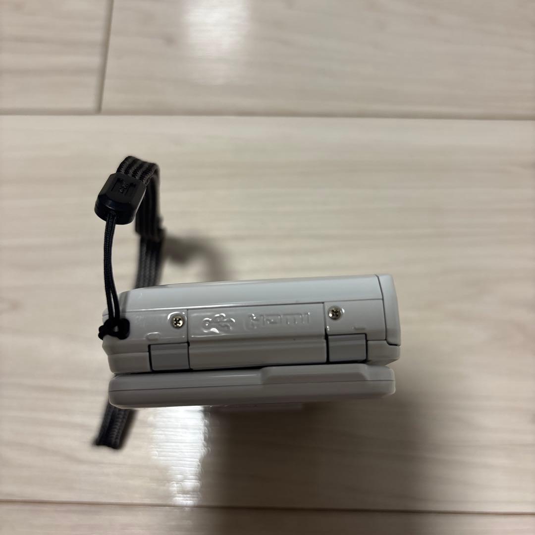 Nikon coolpix S6900 ホワイト　自撮り　画面タッチ