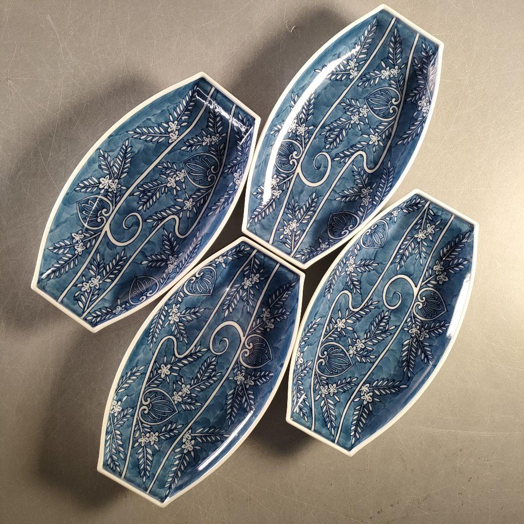 A1380-8/有田焼/源右衛門窯/染付葵流水絵舟形皿4客/共箱/飾皿/懐石道具
