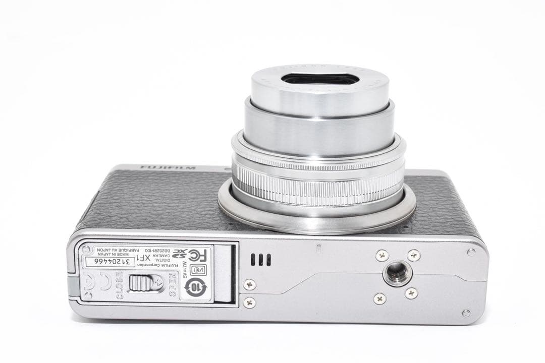 フジフィルム FUJIFILM XF1 クラシカルコンパクトデジタルカメラ