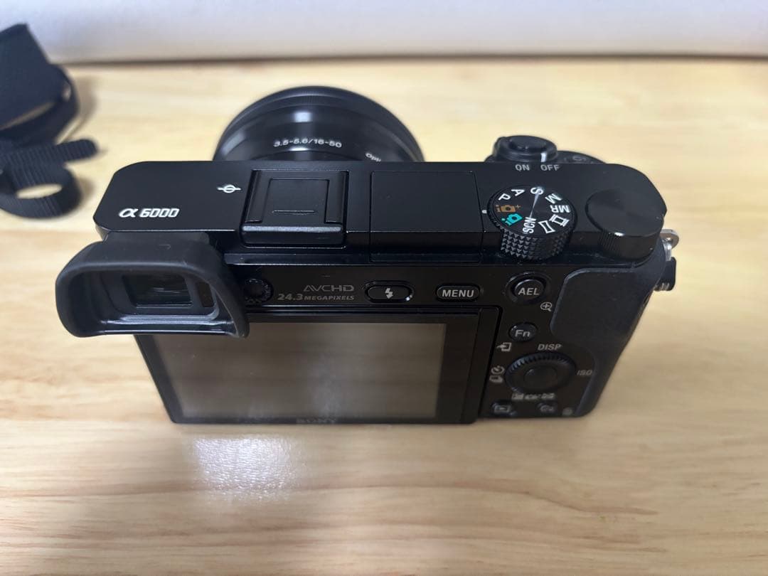 SONY α6000 パワーズームレンズキット ILCE-6000L B