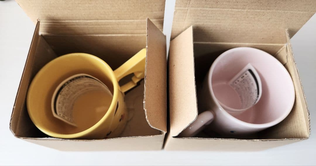 ポケモンセンター ピカチュウ ミュウ しっぽマグカップセット