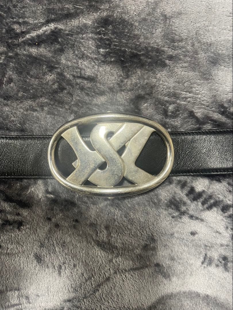 ᗦ*↞様 イヴサンローラン（YSL）ブラック ベルト ロゴバックル