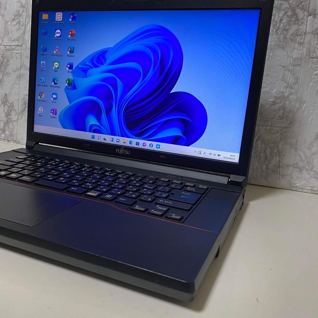 FUJITSUノートパソコン　HDMI Windows11 オフィス付き