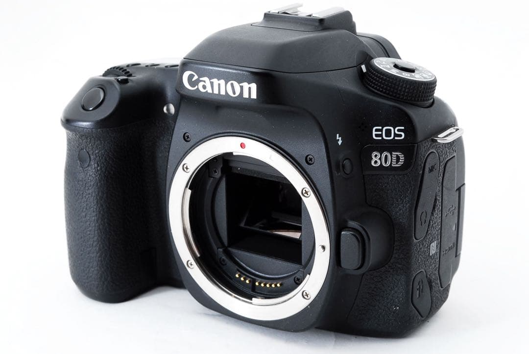 Canon EOS 80D標準&望遠&単焦点トリプルレンズセット