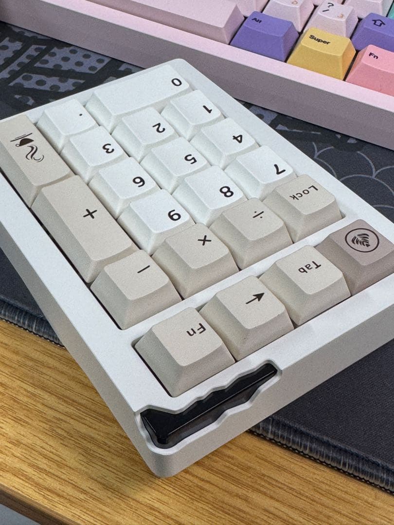 カスタムキーボード パッド 21キー ワイヤレス フルアルミ テンキー