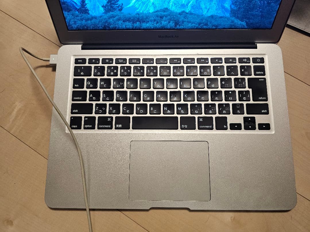 Macbook Air A1466 13.3 軽量