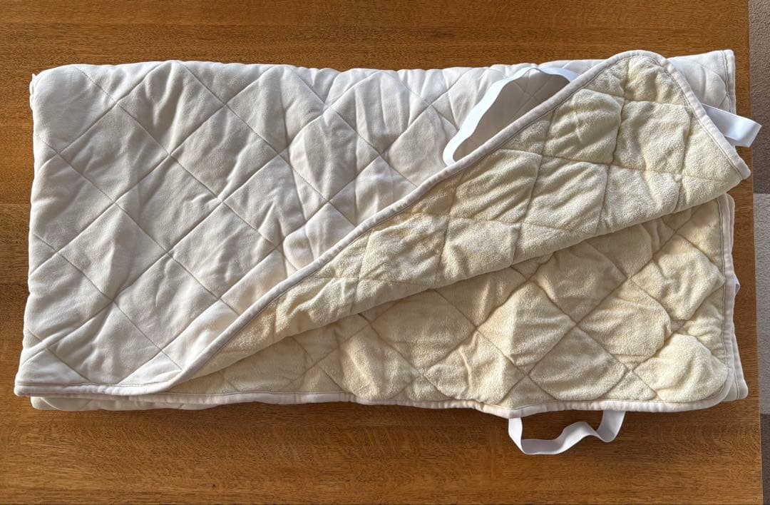 ベッド　パッド