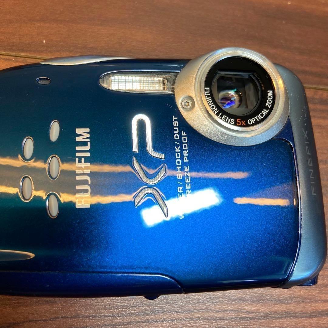 FUJI FILM FinePix XP10 デジカメ ほぼ新品 4076
