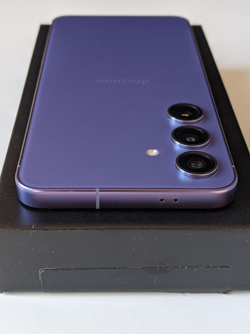s*6様 Galaxy S24 ドコモ版 SC-51E バイオレット 8GB 2