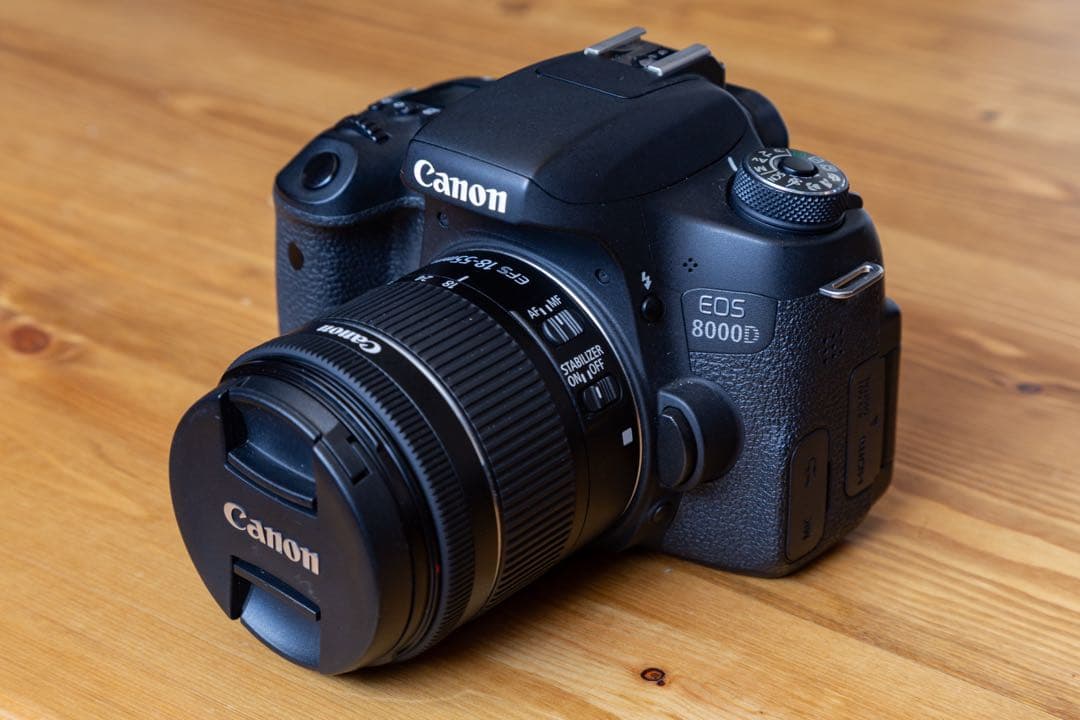 EOS 8000D ＋ EF-S 18-55mm F4-5.6 IS STM