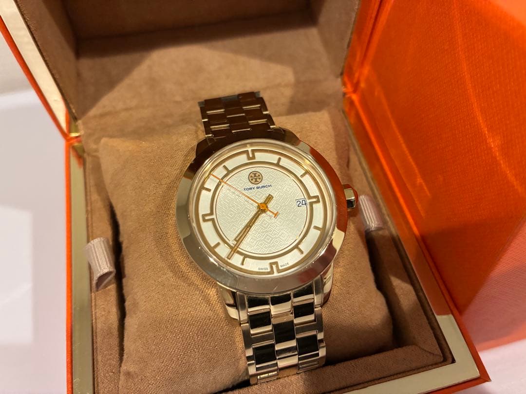 TORY BURCH レディース 腕時計 ゴールド 箱付き
