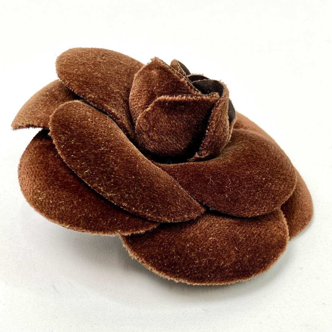 CHANEL カメリア コサージュ ブローチ シャネル ベロア ブラウン