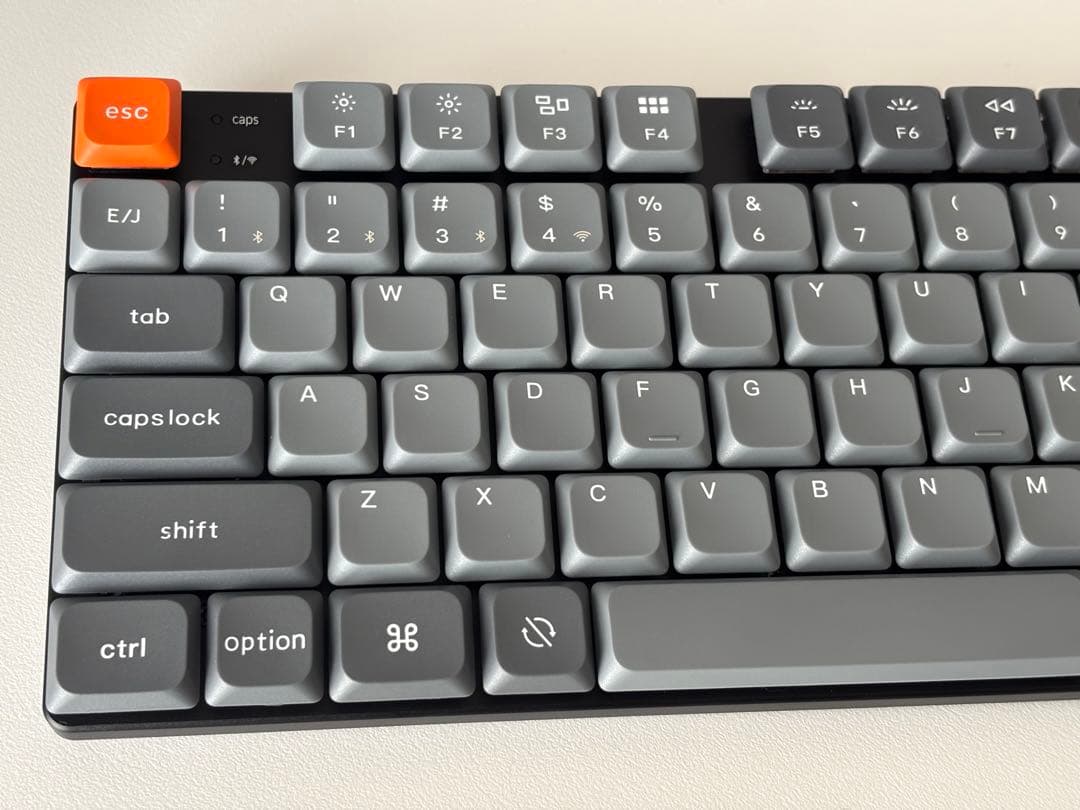 【美品】Keychron K5 Max（静音赤軸・ホワイトLEDライト）