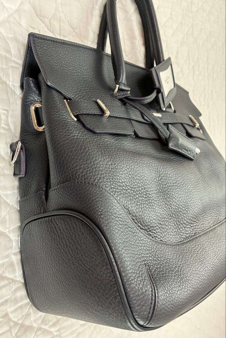 【極美品】 ペッレモルビダ フラップボストン メイデンヴォヤージュ ネイビーM