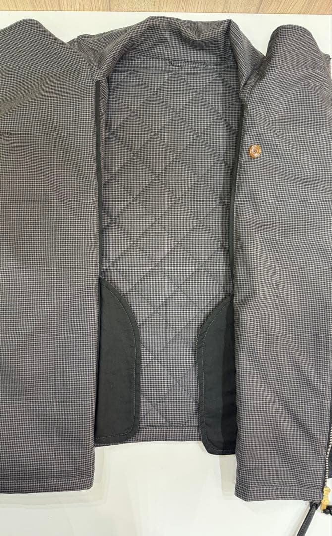 【緑の狸】Vivienne Westwood　グレー　50