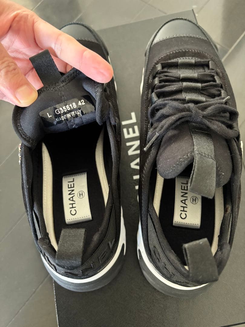 CHANEL ブラック スニーカー 42 美品