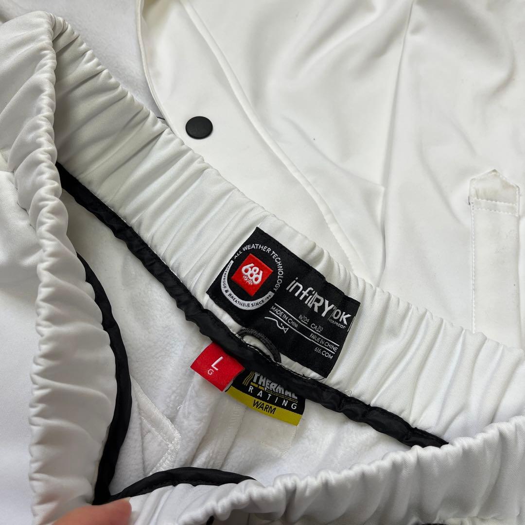 スノボウェア 686ホワイトジャケットとパンツセット