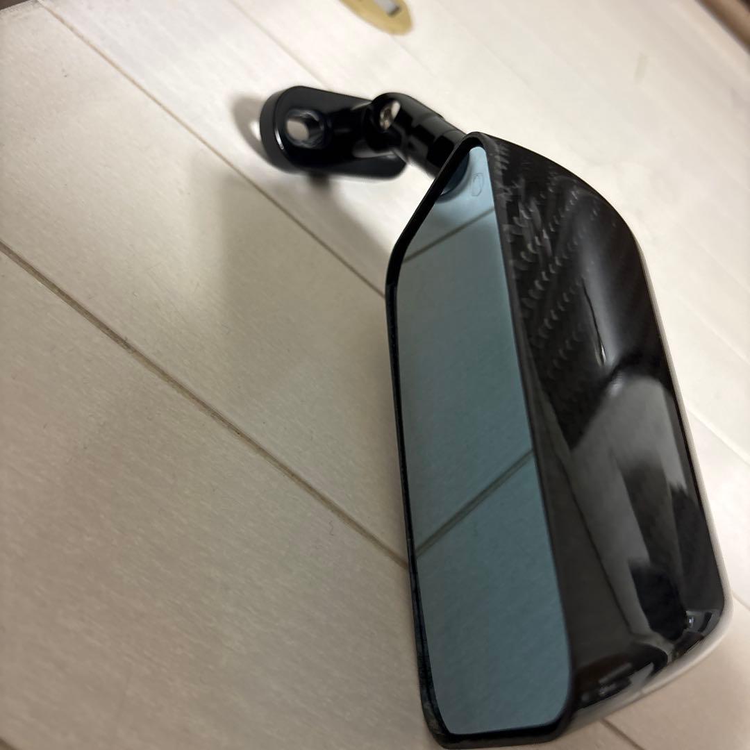 メーカー不明　マジカルレーシング？　カーボンミラー　片方のみ