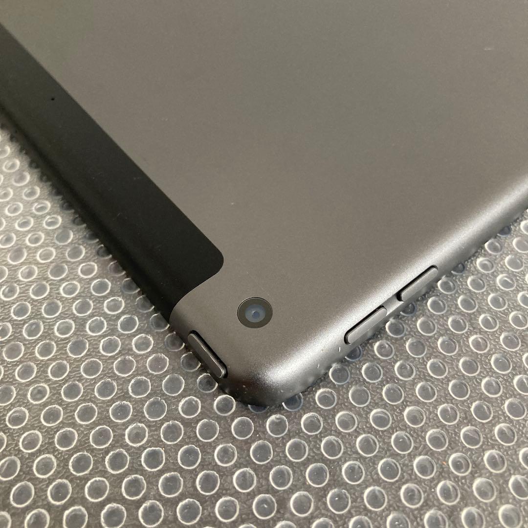 3741【早い者勝ち】電池ほぼ新品☆iPad8第8世代32GB SIMフリー☆