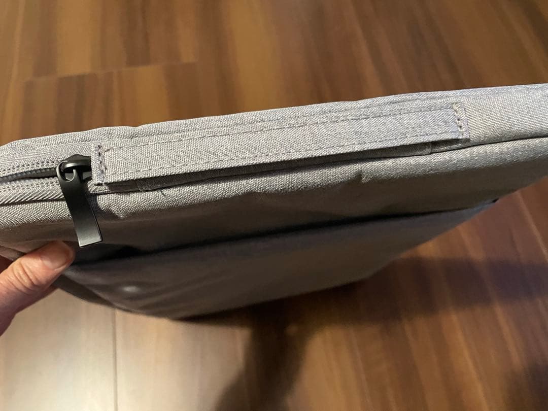 COCOPAR モバイルモニター 18.5インチ　スタンド&ケース付