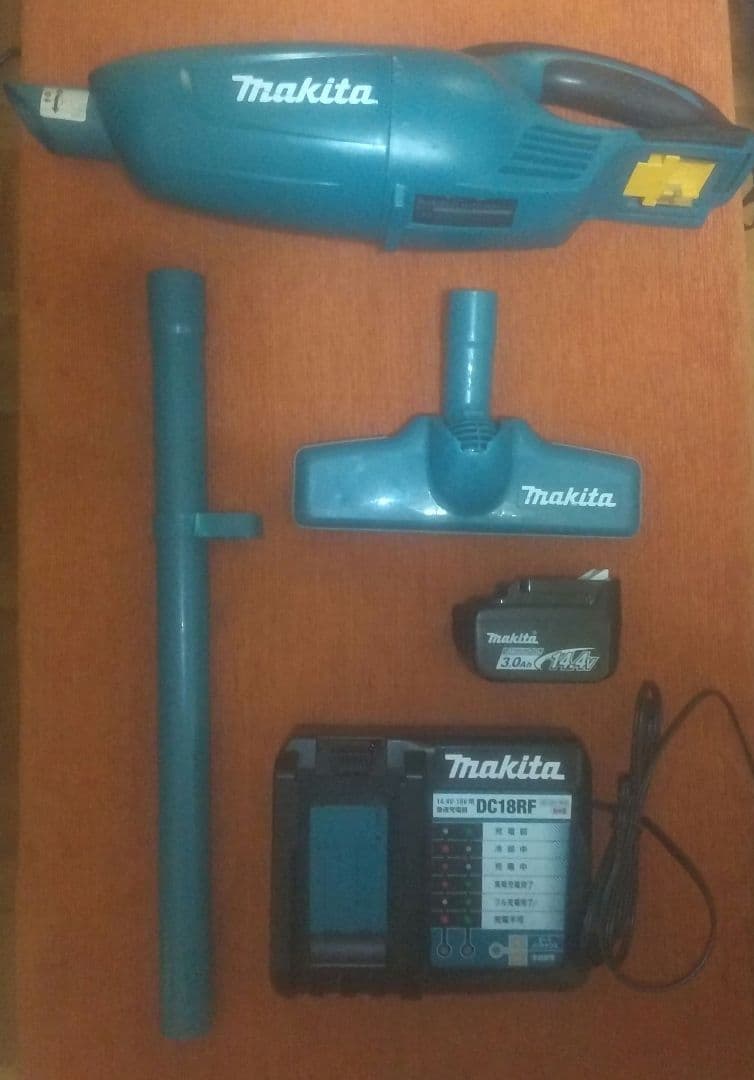 マキタ 充電式クリーナー Makita CL181FD