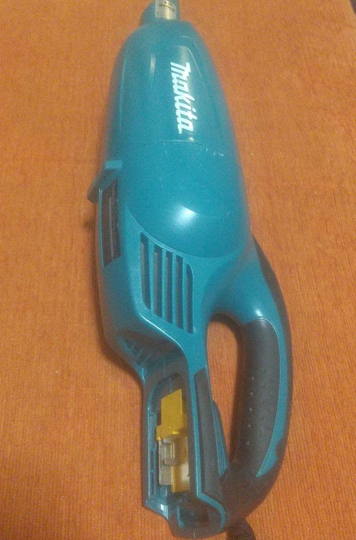 マキタ 充電式クリーナー Makita CL181FD
