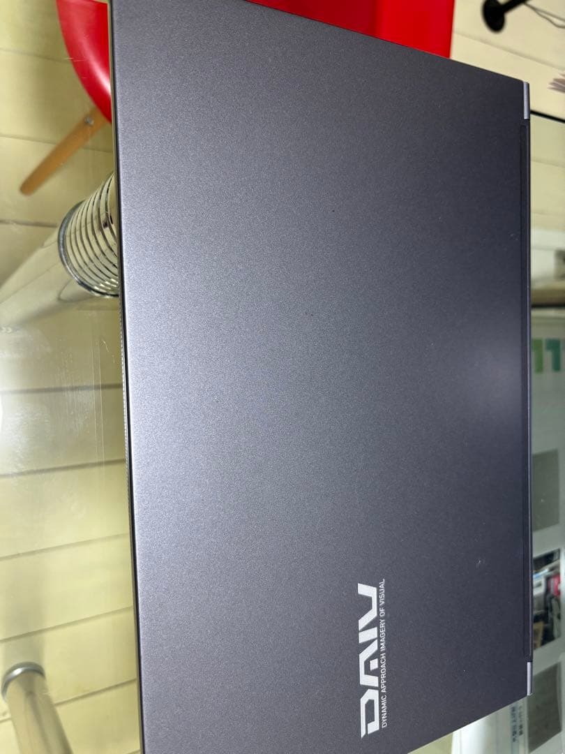 【ジャンク】mouse ノートPC 、充電器2個付き（純正＋互換）