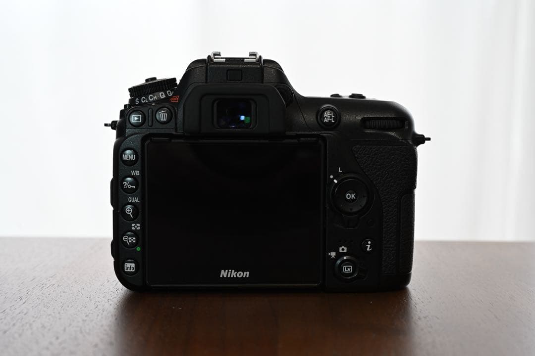 デジタルカメラ Nikon D7500