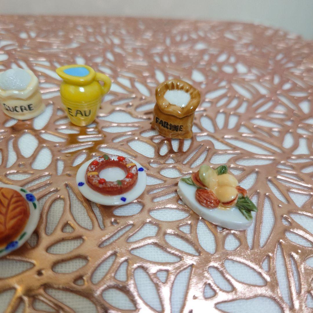 フェーヴ☆ガレット作り☆ガレット・デ・ロワ材料☆ミニチュア陶器　フランス雑貨