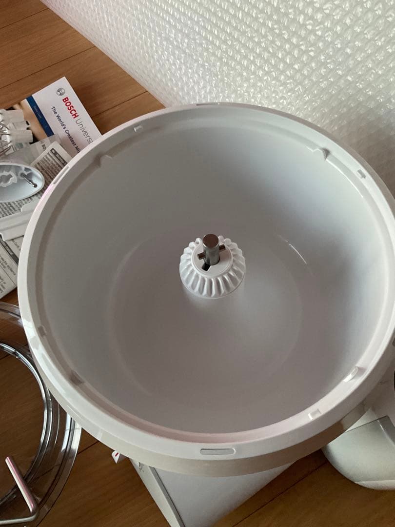 ボッシュBOSCH MUM6N10UC ユニバーサルスタンドミキサーパンミキサー