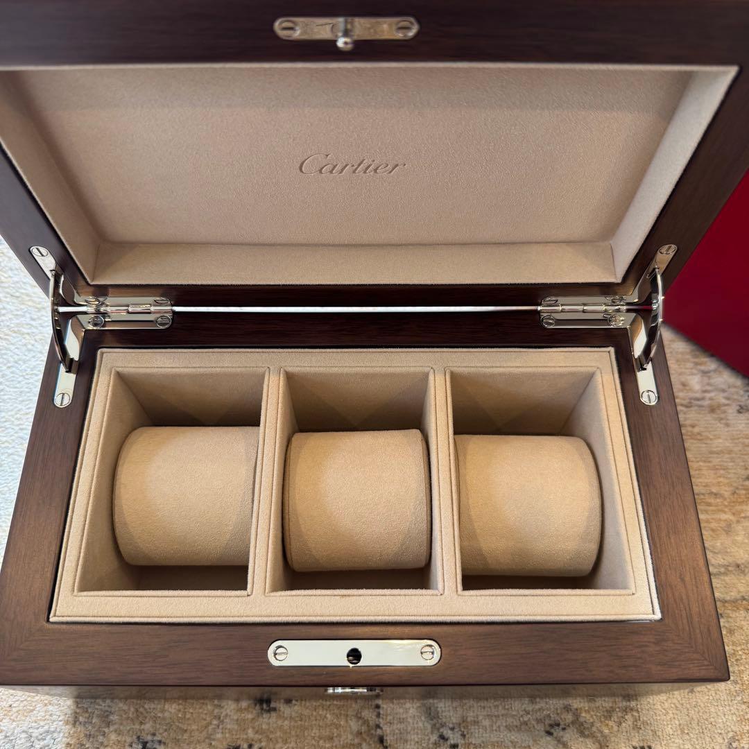 新品未使用 Cartier ウッドウォッチケース 3本収納　鍵付き